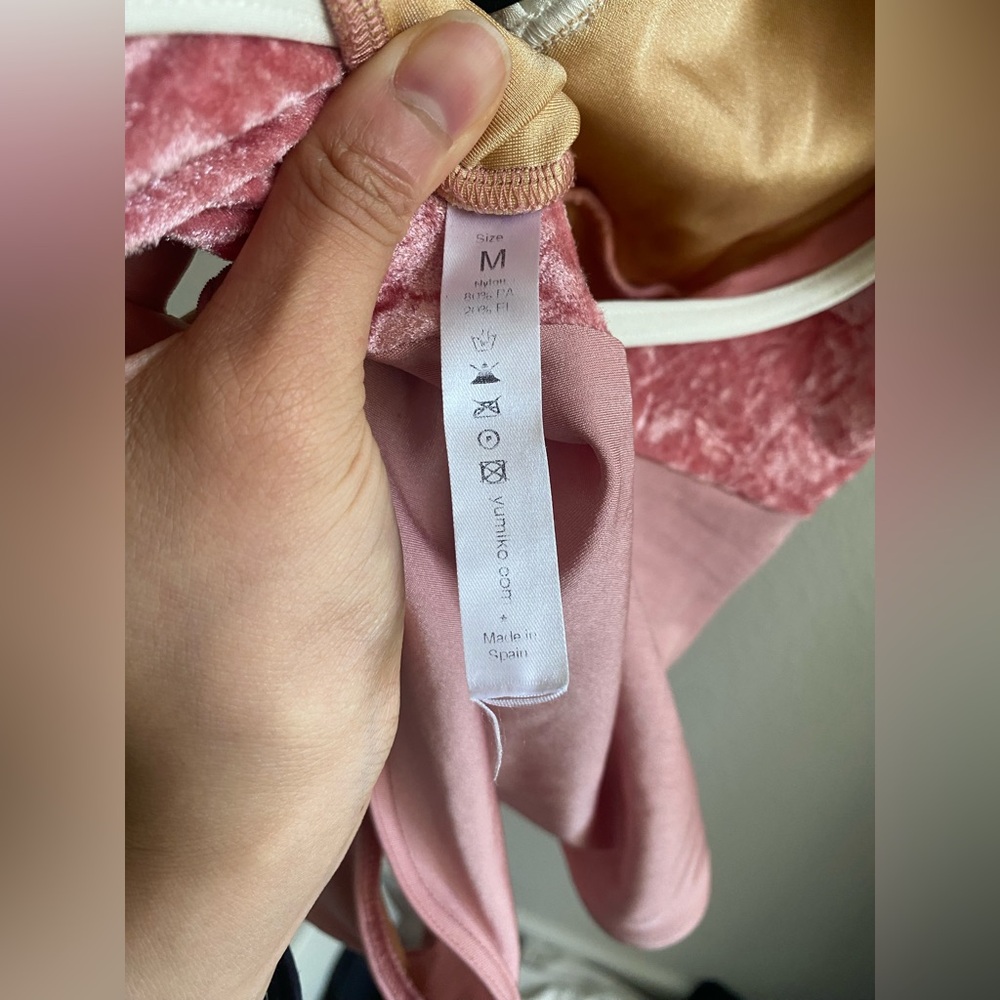 SOLD: Yumiko Contrast Alicia | Crushed Velvet - Romance | Medium - Picture 5 of 10
